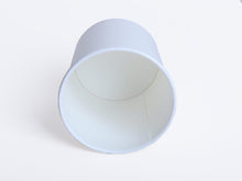 Vaso contenedor 16 Oz. color blanco con tapa. Presentación caja Incluye 100 Piezas